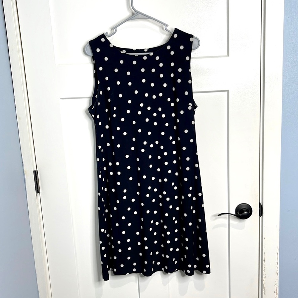 Tommy Hillfiger,size 12